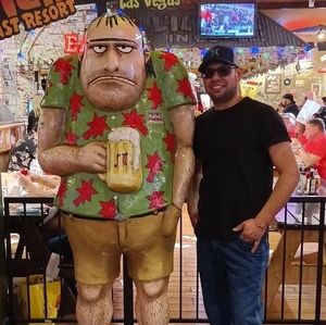 Meet your Posher, Alejandro